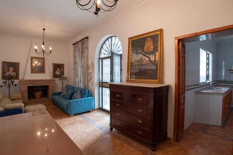 Foto bd2ad338-abac-4179-976a-3fa4de3d279c. Casa espectacular casa a la venta en calle larga ! en Bollullos de la Mitación