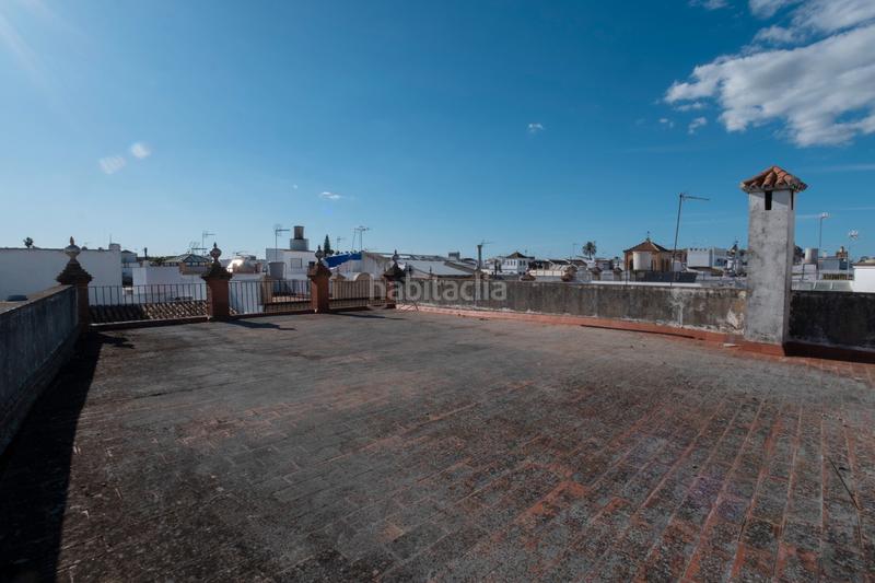 Foto c4b6b33f-2d08-4e12-a372-de00f9a240aa. Casa espectacular casa a la venta en calle larga ! en Bollullos de la Mitación