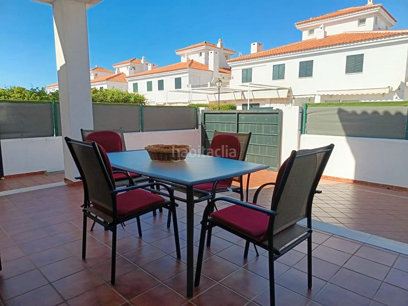 Foto 0c1dc782-3df9-4697-b959-822d01085493. Casa adosada espectacular casa pareada con piscina comunitaria a la venta – cartaya (urb. los enebros) lista para entrar a vivir en El Rompido