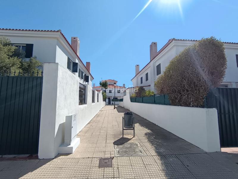 Foto 36f00f6d-d1b2-4821-90e8-9341cfb3ccb1. Casa adosada espectacular casa pareada con piscina comunitaria a la venta – cartaya (urb. los enebros) lista para entrar a vivir en El Rompido