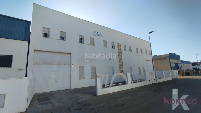 Foto 90c163a8-6b5d-4de0-95c5-7d0654611f98. Nave industrial excepcionales naves industriales , listas para su negocio en Benacazón