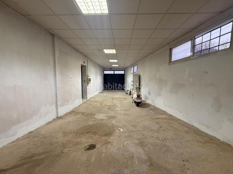 Foto b6679415-2bd8-4edd-a0c5-9e075118b2fa. Casa a schiera con parcheggio in Bollullos de la Mitación