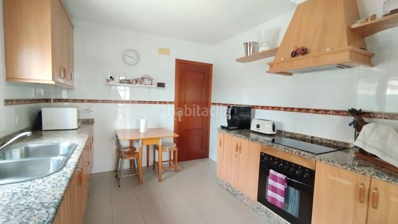 Foto acd70e9e-f8e7-4cfc-9778-67568b54dbca. Xalet amb aparcament piscina a Gelves
