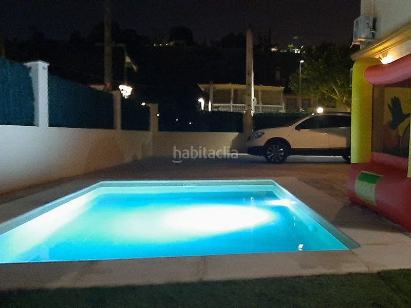 Foto c6114c21-9ec1-4420-880e-3e583ecda490. Xalet amb aparcament piscina a Gelves