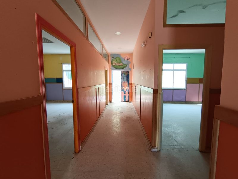 Foto 471b30d2-e2fa-4715-b7b7-013201c7e7b2. Local comercial a Bollullos de la Mitación