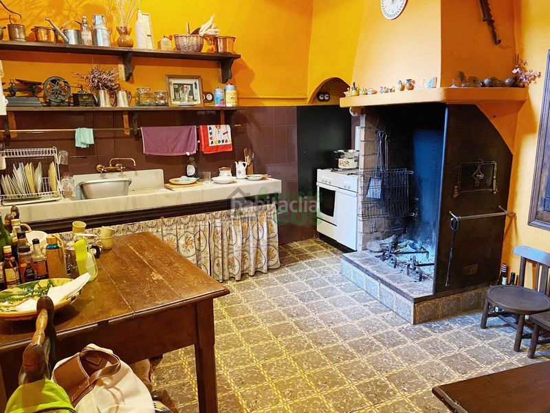 Foto ed54b13d-9a9e-40e8-82a5-dfb83b6d0372. Casa a Avellanes i Santa Linya (Les)
