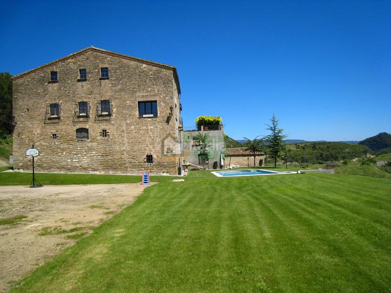 Foto 002a35cb-b763-4391-b262-e3fda1b6bd66. Mas avec cheminée parking piscine dans Castellgalí