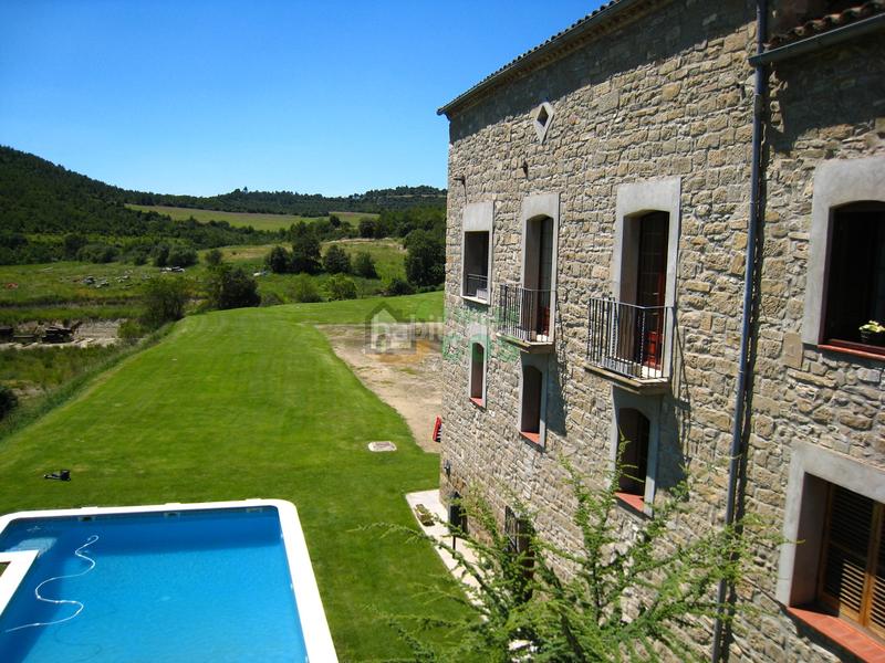 Foto 06c9e362-f889-4f31-83e4-c2ba86391c9e. Mas avec cheminée parking piscine dans Castellgalí