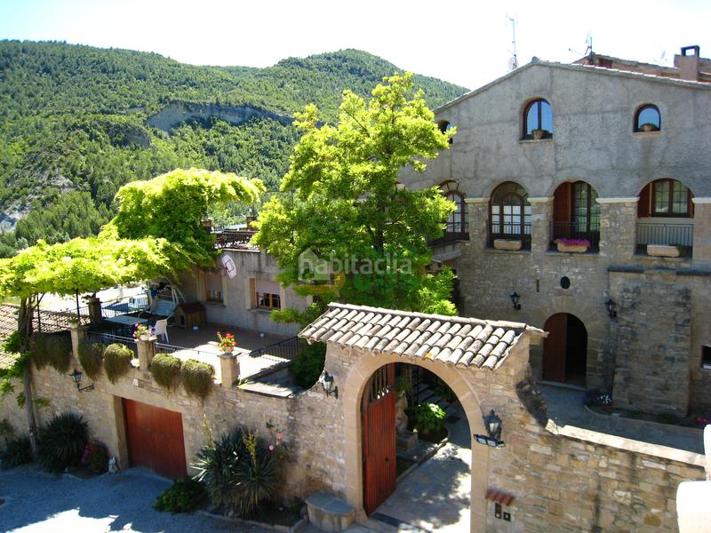 Foto 2753f245-53b1-479b-9c3c-8f5b2e03a8d7. Mas avec cheminée parking piscine dans Castellgalí