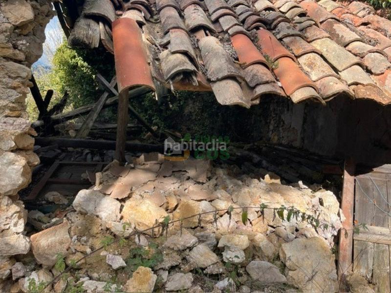 Foto a3e3e876-4a52-4fa2-95fd-de94d1c9c90c. Casa parcela en venta urbanizable de 1.400 m² de terreno, con la posibilidad de restaurar una masía de 120 m2 en dos plantas. en Vallcebre