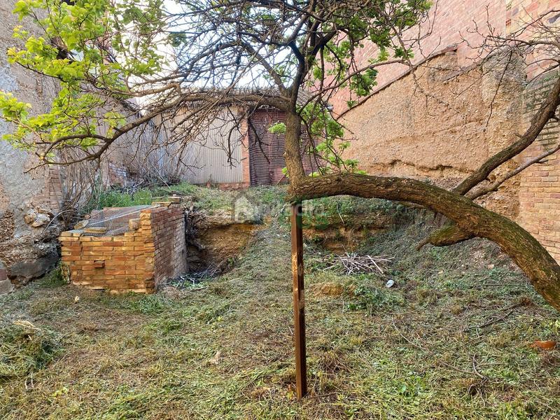 Foto bf2df2ee-1d54-40ef-8cec-31771b30eda2. Casa con camino parcheggio in Vila-sana