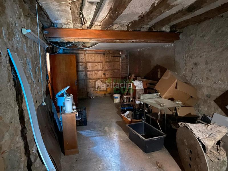 Foto 70f16119-51b8-48a4-8877-e29f2c982ad7. Casa amb calefacció aparcament a Vinaixa