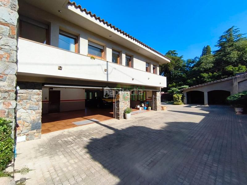 Foto c698ebf2-87e6-4242-91aa-310e38b26986. Haus mit kamin parking pool in Nord Oest - Can Noguera Garriga (La)