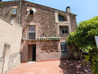 Casa  Avinguda el planet. Masia de piedra con terreno en venta cerca de barcelona de terra