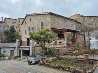 Casa  Agregat fígols tremp. Casa de pueblo en venta con terreno, jardín, piscina, garajes, a