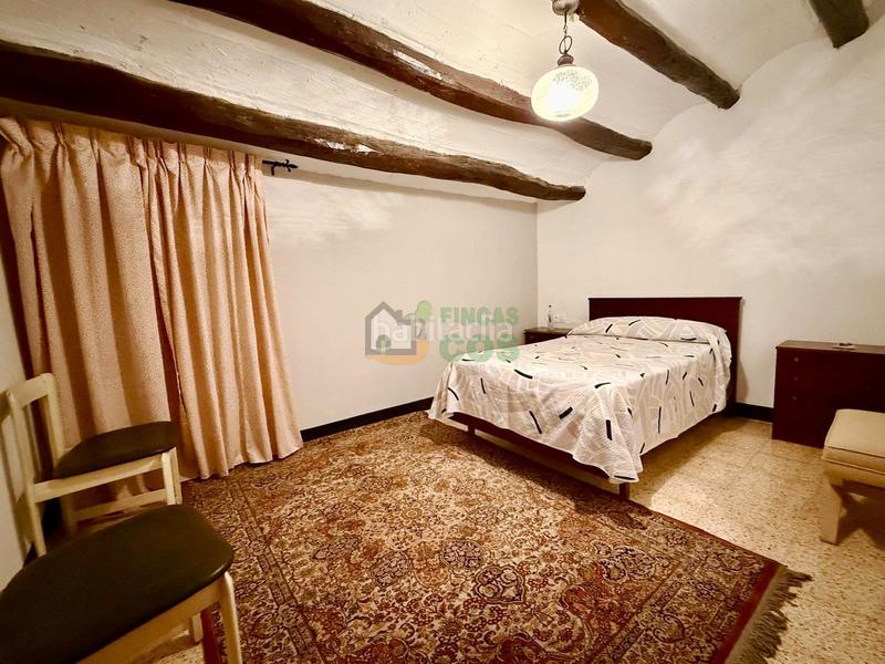 Foto e0778168-a1dc-4d58-8e98-d0e07aa7803e. Maison avec cheminée parking dans Font-rubí
