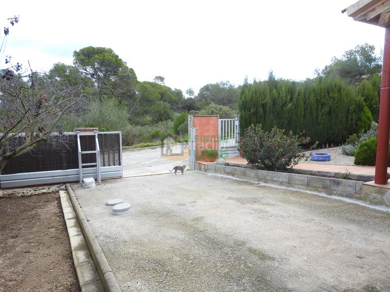 Foto 07860da9-bf13-4e64-8a29-944f805f86b6. Chalet casa - torre en venta independiente a 4 vientos con jardín de 1.000 m2, en Querol
