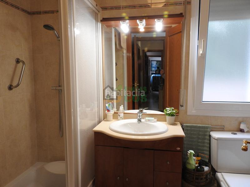 Foto 342bdc66-4482-42b0-98d7-462d27f0791d. Chalet casa - torre en venta independiente a 4 vientos con jardín de 1.000 m2, en Querol