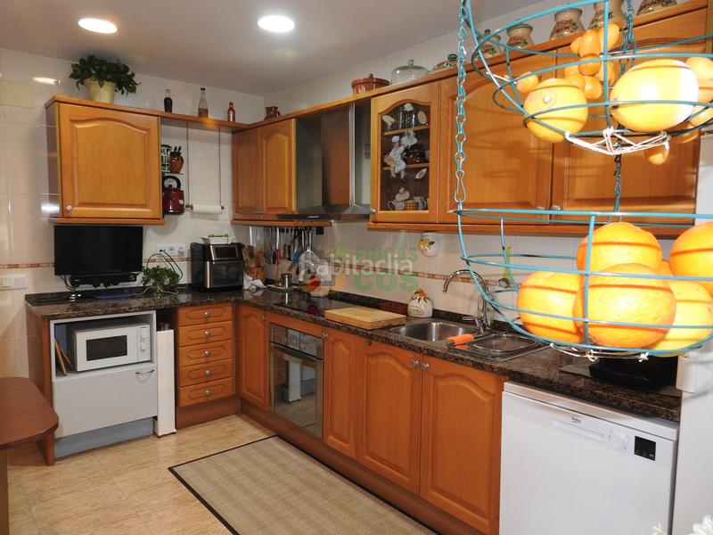 Foto 360aa9fa-bcfc-4cea-aa79-56387bf2ba57. Chalet casa - torre en venta independiente a 4 vientos con jardín de 1.000 m2, en Querol