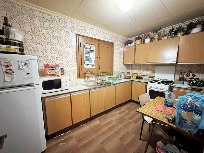 Foto dd445220-3378-4856-9182-de1656e62091. Haus mit kamin parking in Castellnou de Seana