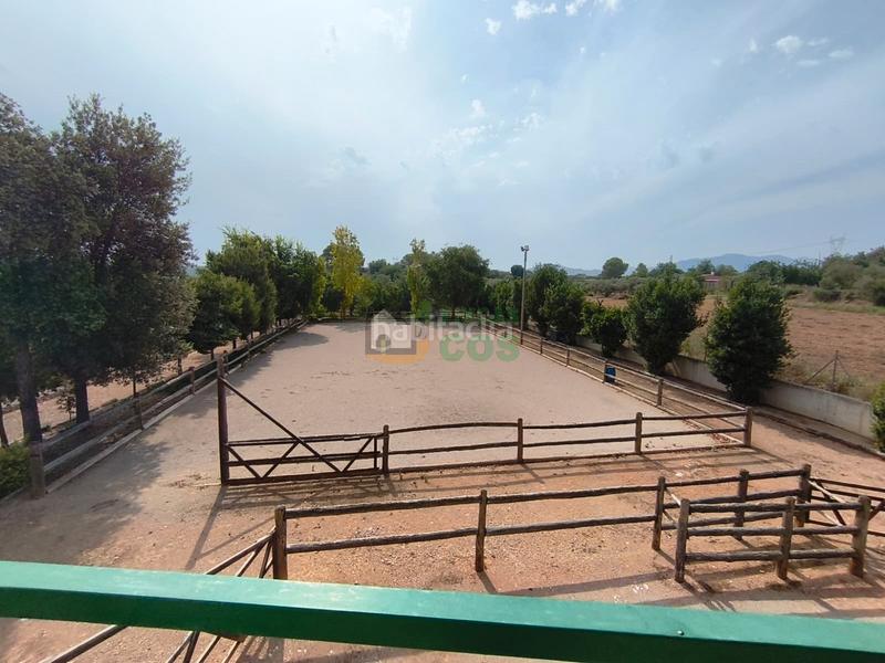 Foto 44f548f5-3422-4747-b946-855d7bde50f6. Chalet with fireplace parking pool in Masdenverge