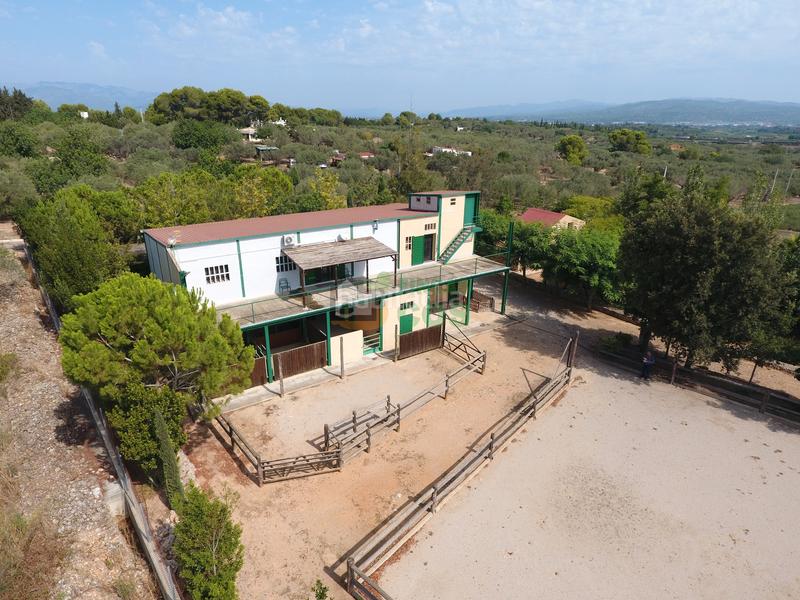 Foto 8c15a377-d855-4eb3-a5ab-f66bbee9eff2. Chalet with fireplace parking pool in Masdenverge