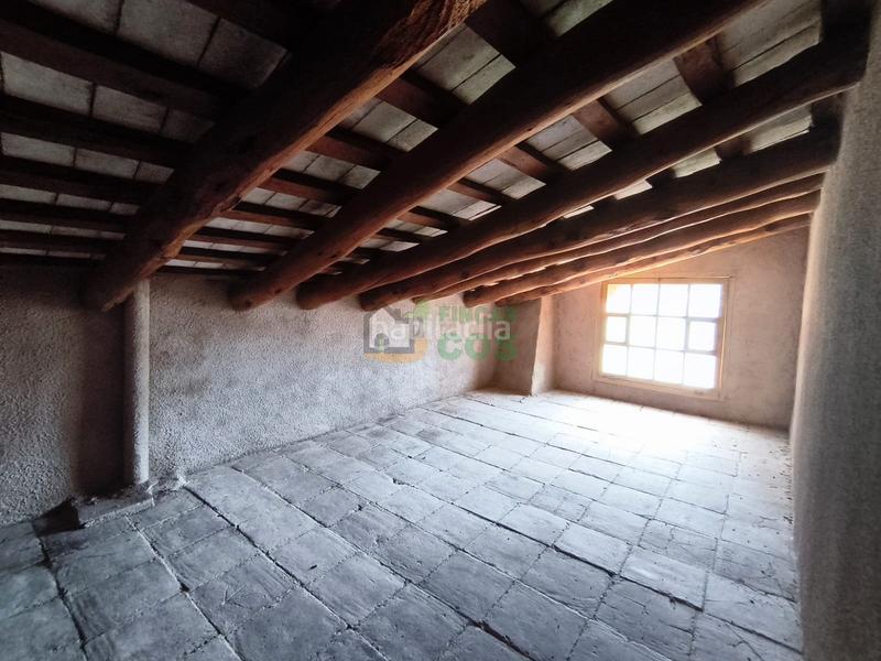 Foto 672e716e-0f9b-491a-a793-1a96399db6ed. Casa amb xemeneia aparcament a Rellinars