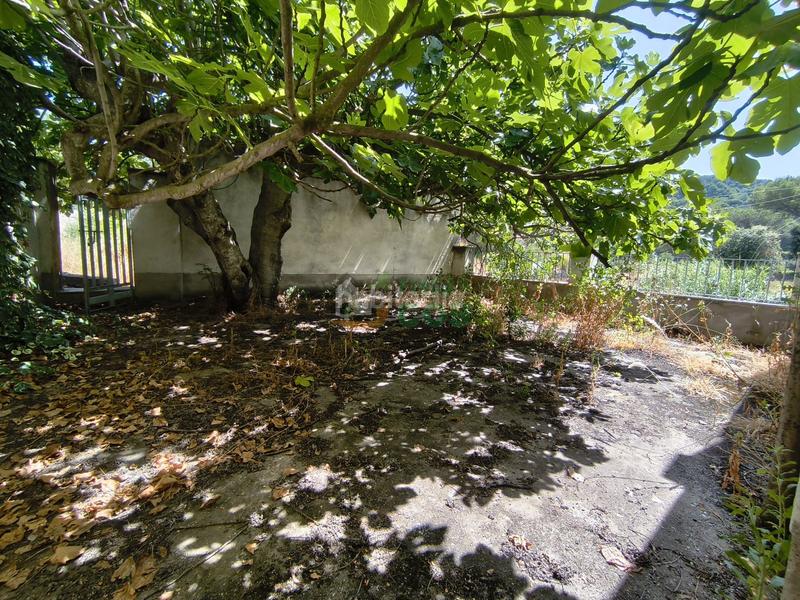 Foto 93a47db8-c048-4f9d-bb3a-0f3f58c04a04. Casa amb xemeneia aparcament a Rellinars