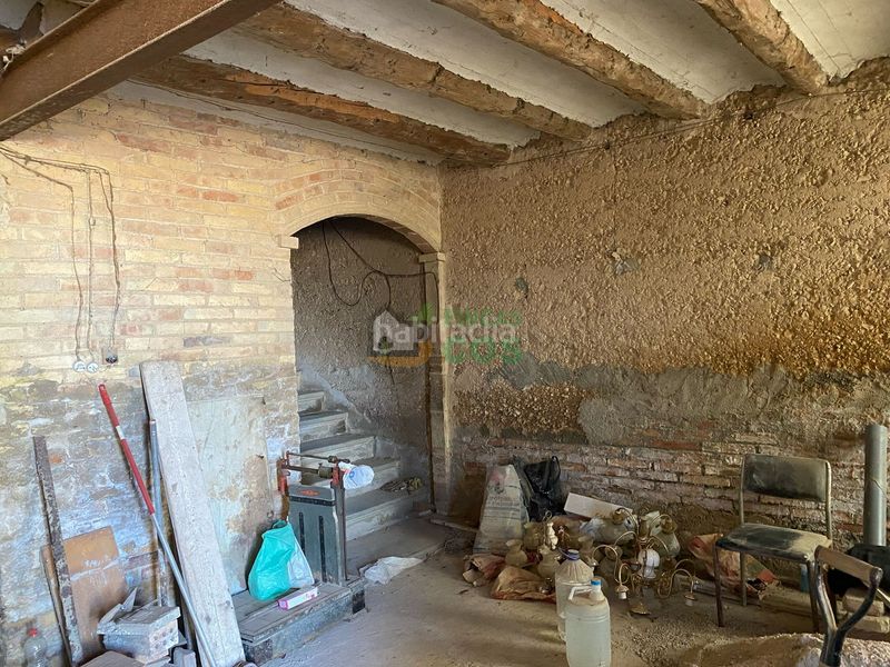 Foto 0d92c774-5579-4f14-bc30-40d5703cc0ae. Casa amb xemeneia aparcament a Vila-sana