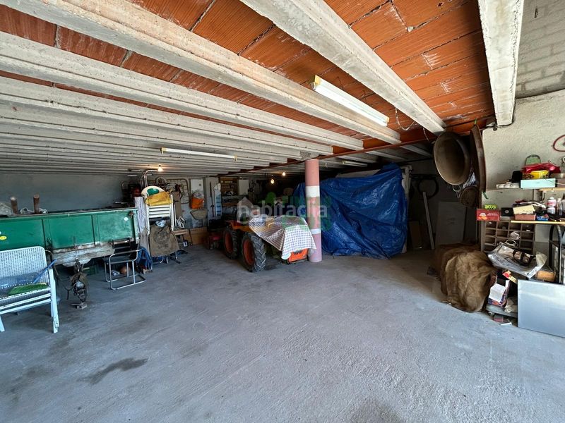 Foto 9499c84b-9ae3-4b8c-ac2c-126c64da2a2e. Casa amb xemeneia aparcament a Font-rubí