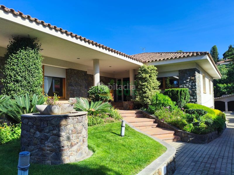 Foto e4135be3-ea08-4ba0-802f-0322c65fa0f6. Casa amb xemeneia aparcament piscina a Nord Oest - Can Noguera Garriga (La)