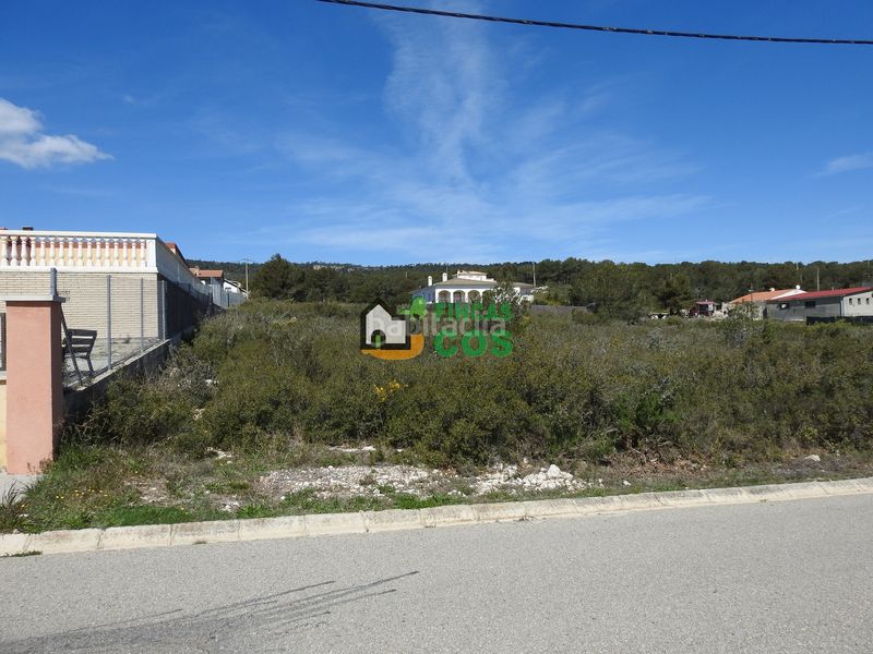Foto 598137c5-1a0a-4fcc-ac6c-6b679f69eb88. Terreny residencial a Querol
