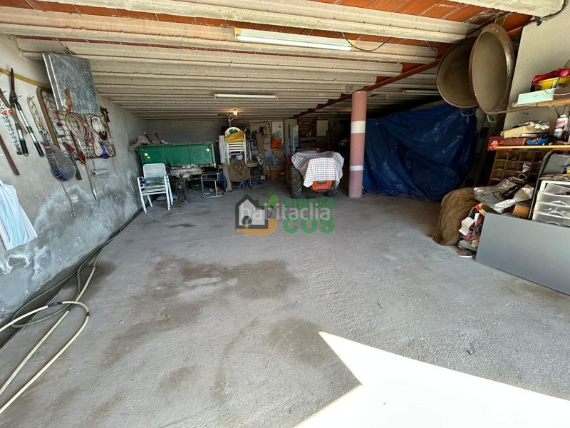 Foto d4a53590-65e0-41ad-9328-bc32466ac10b. Casa amb xemeneia aparcament a Font-rubí