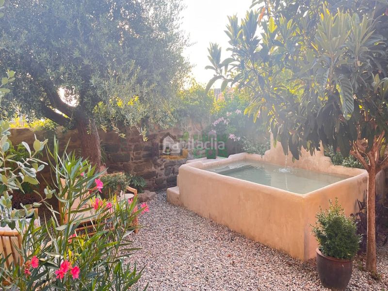 Foto a08234df-ce55-47aa-ba3f-531fb9eaa338. Casa amb xemeneia piscina a Cervera