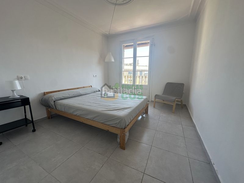Foto 48befdbf-1c07-495c-bf67-52e59b609772. Piso en Raval Barcelona
