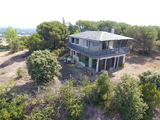 Maison  Plaça del pas nou. Casa de campo en venta con 5.000 m2 de terreno, piscina, garaje,