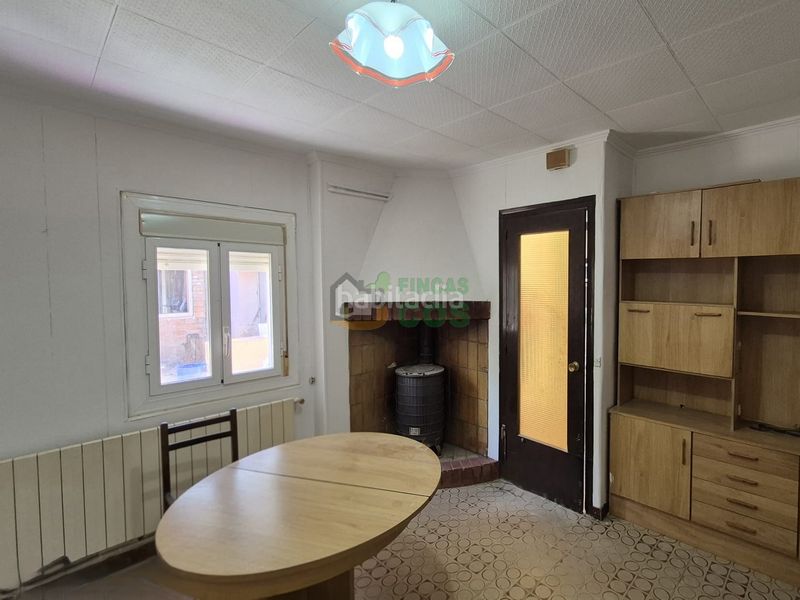 Foto f2080468-7a11-4e68-a910-ddbea76471a1. Casa amb xemeneia calefacció aparcament a Isona i Conca Dellà
