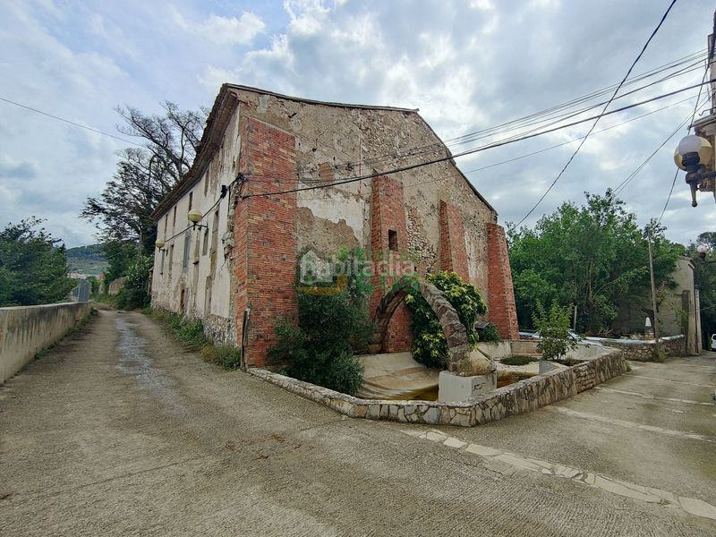 Foto 7efe00bf-9c7c-4c55-b27e-1a7936d6cb81. Casa amb xemeneia a Alcover