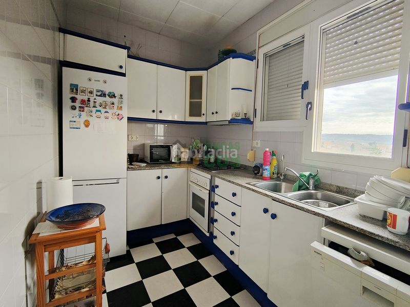 Foto 823c4e05-f66a-4be6-8689-6619872c8fdd. Casa amb xemeneia a Benissanet