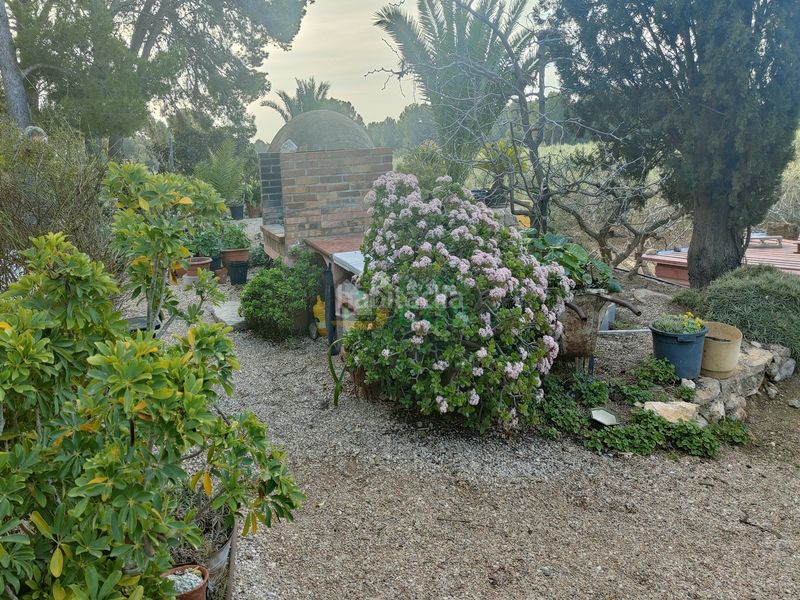 Foto 552accd6-8b80-4386-b15e-f9f49f7582eb. Casa amb xemeneia aparcament piscina a Poble Mont-roig del Camp