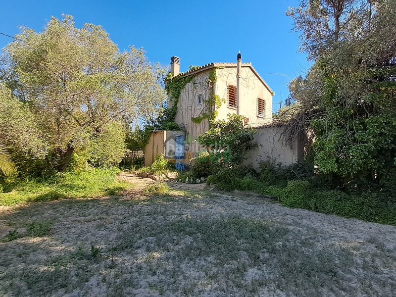 Foto 1c0442c1-1e3f-48e3-b20c-f98f68de9a2b. Casa a Ponent Reus