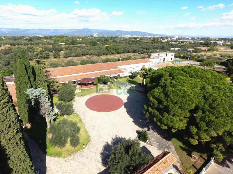 Foto 3d14b432-7b91-4beb-823d-e49f2fe43213. Casa espectacular complejo para eventos, celebraciones de todo tipo, situado cerca de cambrils y de reus. lugar y finca especial. en Riudoms