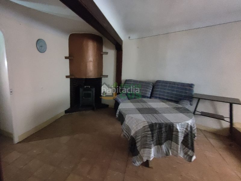 Foto 1bd2d38e-a241-4649-9dac-d06f327437ba. Casa  de pueblo en venta de grandes dimensiones, muy bien situada ideal para cualquier tipo de negocio o vivienda alquilando. en Riudoms