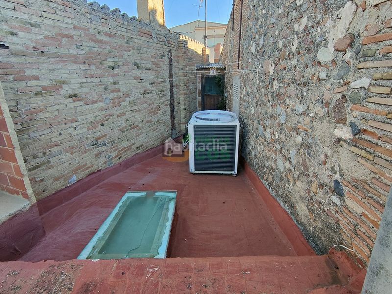 Foto a506779c-b6a9-438d-9ea0-70af1768e5c9. Casa  de pueblo en venta de grandes dimensiones, muy bien situada ideal para cualquier tipo de negocio o vivienda alquilando. en Riudoms