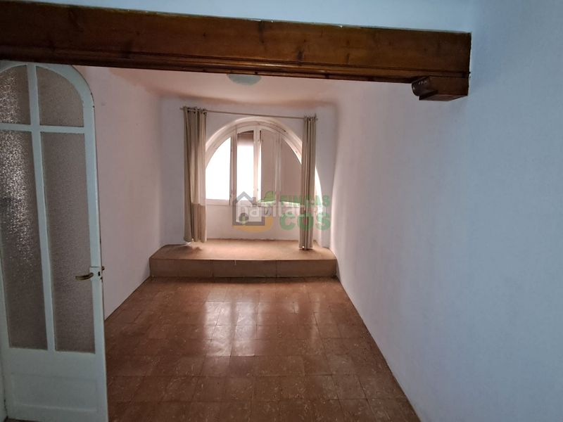 Foto d7a0af11-9762-4d22-a9fd-f97629cf30cf. Casa  de pueblo en venta de grandes dimensiones, muy bien situada ideal para cualquier tipo de negocio o vivienda alquilando. en Riudoms