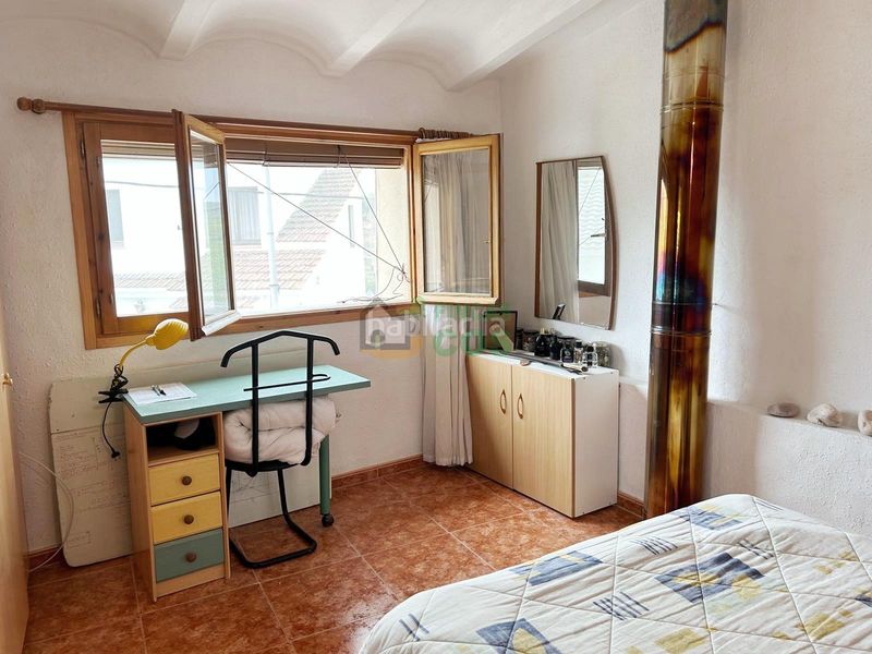 Foto 0118b2f2-889e-4639-ae68-e7a01d4c6c3b. Casa con camino in Querol