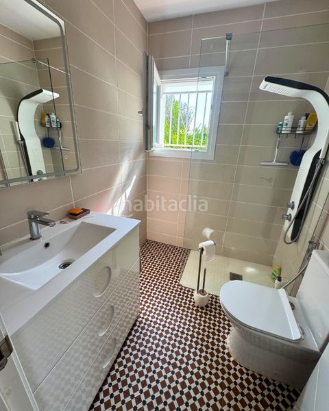 Foto 2d2f477d-9531-4ccf-85db-83b0fa708924. Casa amb xemeneia calefacció aparcament piscina a Castelló d´Empúries
