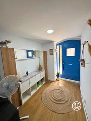 Miete Doppelhaus in Carrer llevant 5. Alquiler de temporada (no turístico) – casa amueblada en la selv