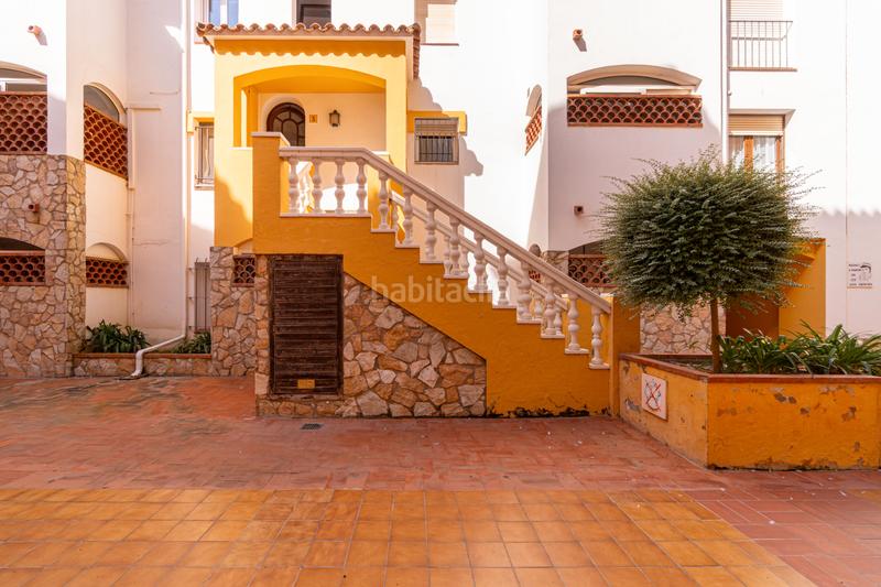 Foto addb05f1-7c94-450e-80cb-86826007f718. Piso ?? apartamento con licencia turística, piscina y parking en el corazón en Empuriabrava