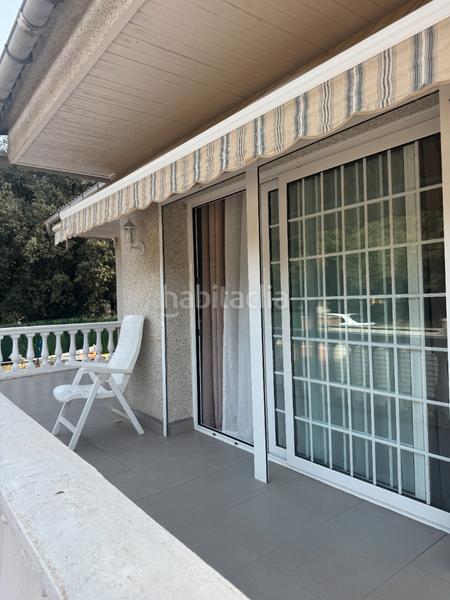 Foto 0b21220b-4898-4d7b-9445-18bbc062063a. Chalet casa unifamiliar con piscina, garaje y espacios exteriores para disfrutar todo el año – mas pau () en Avinyonet de Puigventós